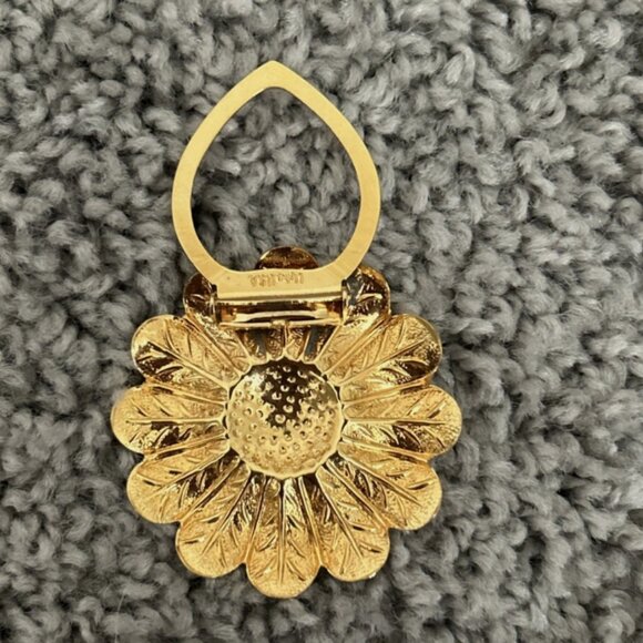 Vintage Liebo USA Brooch Pendant Pin Scarf Clip Gold Flower - Picture 3 of 4
